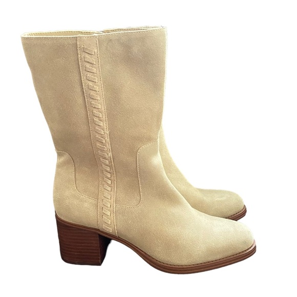 Vince Camuto Oil and Water-Repellent Mid-Shaft Suede Boots -Zelcinna NWT Size 11 - Picture 1 of 6